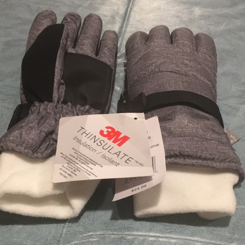 Children’s ZeroXposure Thinsulate Gloves NEW Sz M-L Warm & Cozy No Bulk Uni-Sex